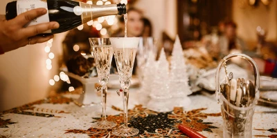 Новогодние ритуалы, связанные с посудой: традиции разных стран