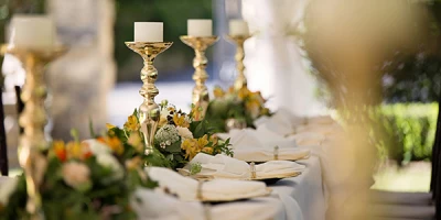 Лето – сезон свадеб и изящных подарков: как выбрать идеальную посуду молодожёнам