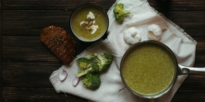 Гастрономическая симфония зимы – согревающие супы и идеальная посуда для них