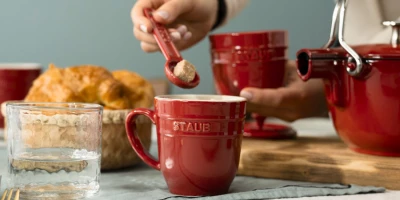 Зимняя сказка в чашке: выбираем идеальную посуду для согревающих напитков