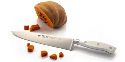 ARCOS одел ножи в белое